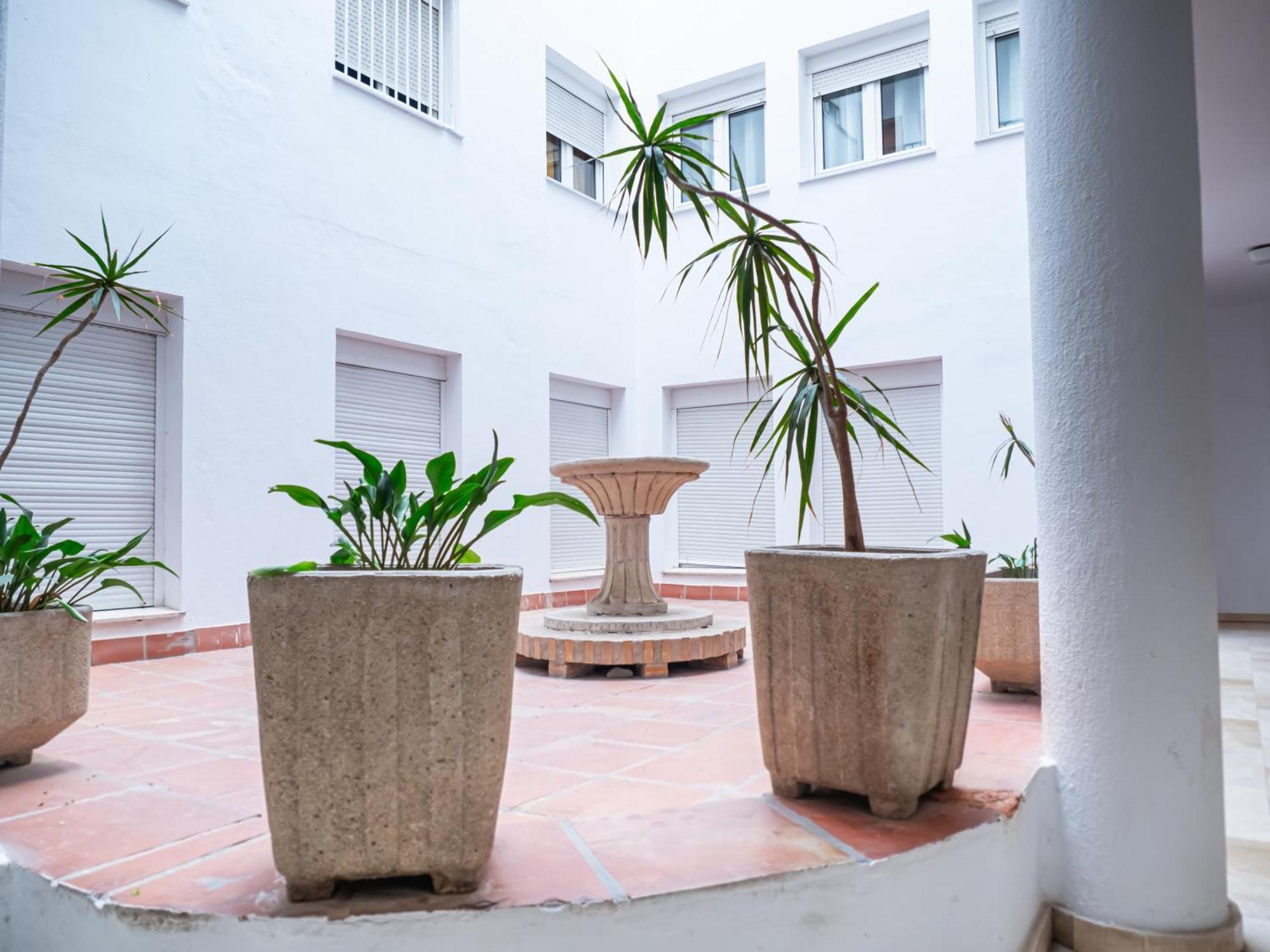 City Centre Granados Apartment マラガ エクステリア 写真